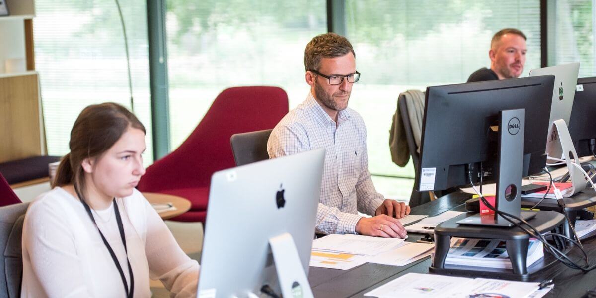 ¿Cómo lograr que tu equipo de ventas adopte un CRM?